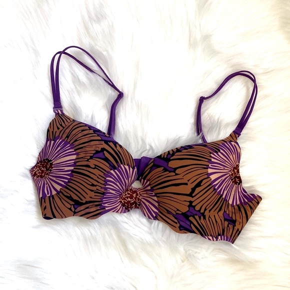 Very Sexy Secret Embrace Push Up VICTORIA SECRET Bra😍 - Picture 3 of 5